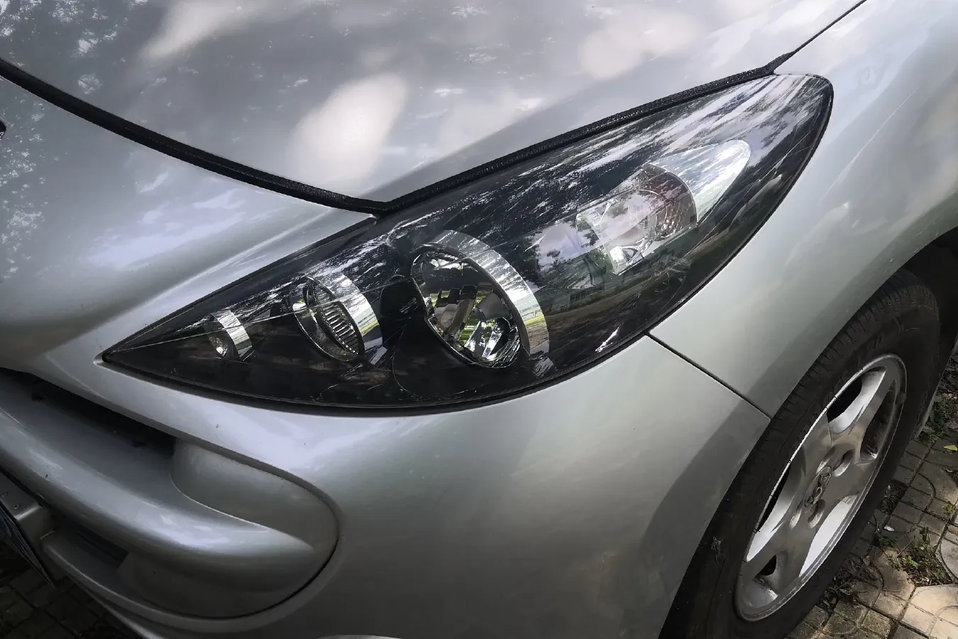 2011 Peugeot 207 1.4L 76HP L4 5MT,autocango,china used car exporter,china ev exporter,chinese used car exporter,chinese used ev exporter