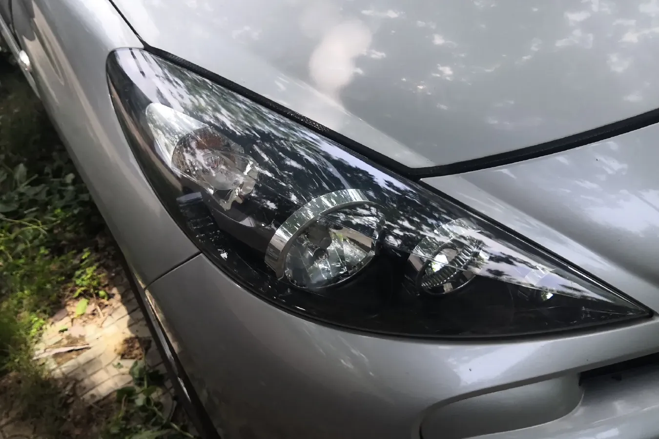 2011 Peugeot 207 1.4L 76HP L4 5MT,autocango,china used car exporter,china ev exporter,chinese used car exporter,chinese used ev exporter