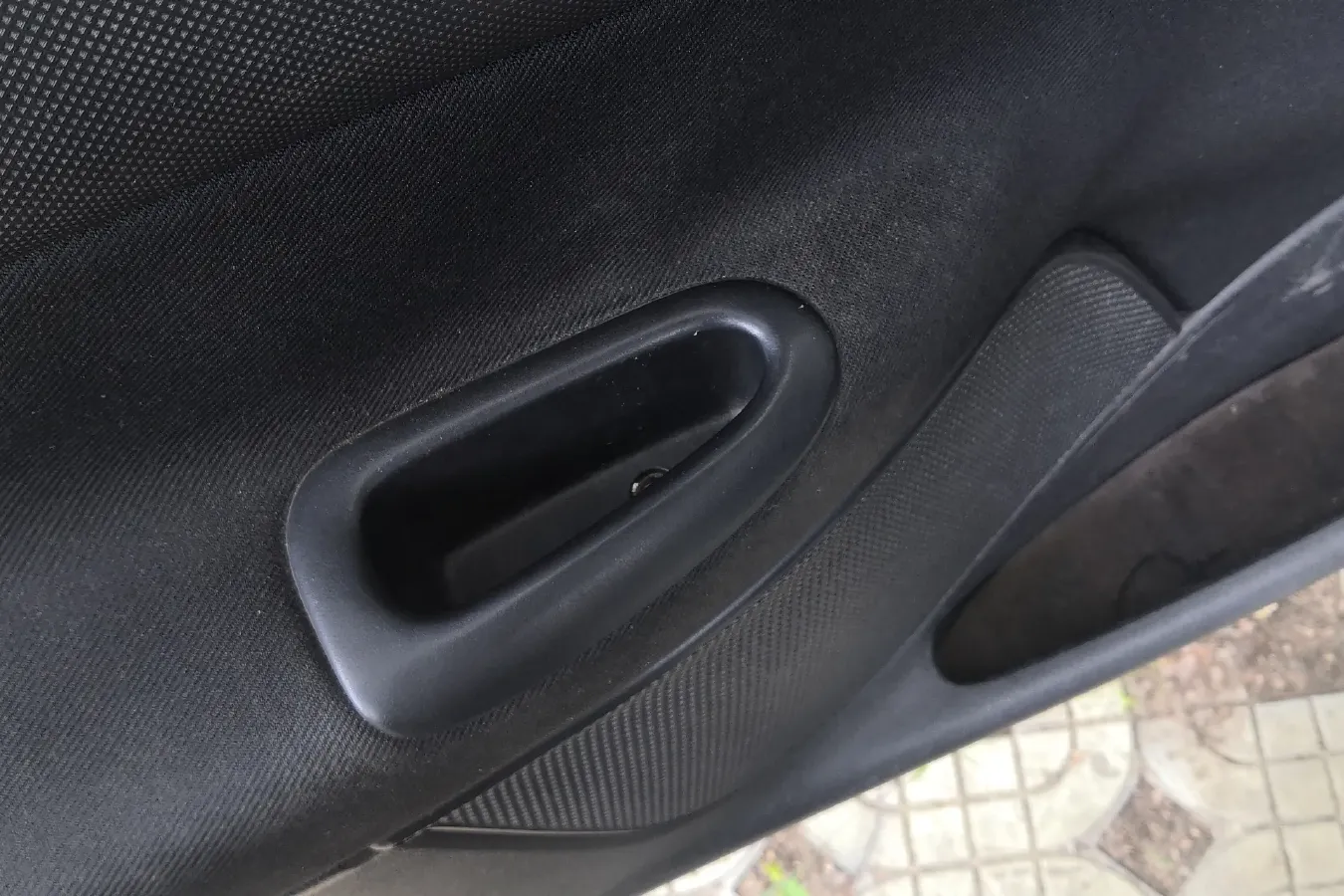 2011 Peugeot 207 1.4L 76HP L4 5MT,autocango,china used car exporter,china ev exporter,chinese used car exporter,chinese used ev exporter