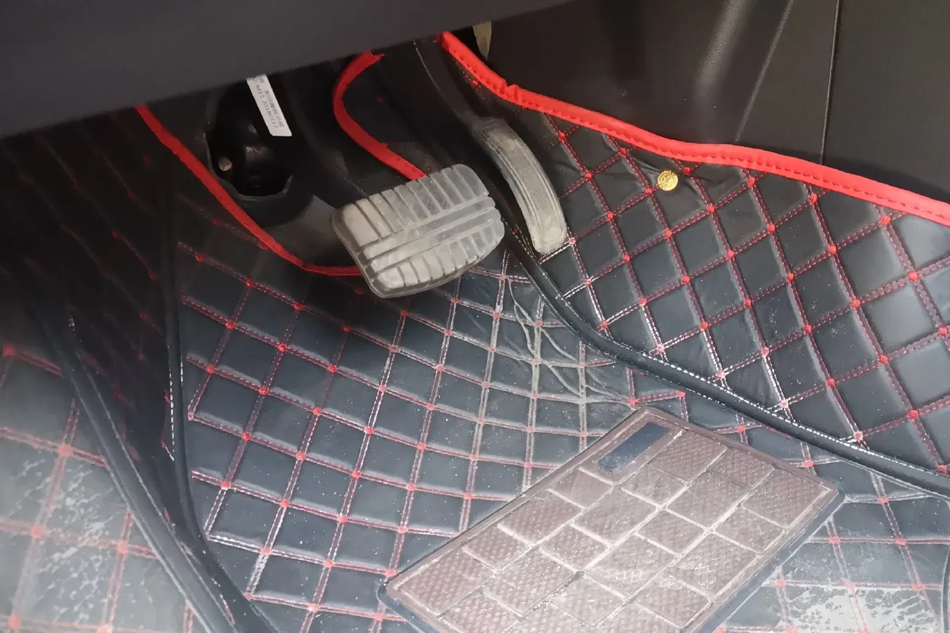 2018 Traum S70 1.5T 156HP L4 6AT,autocango,china used car exporter,china ev exporter,chinese used car exporter,chinese used ev exporter