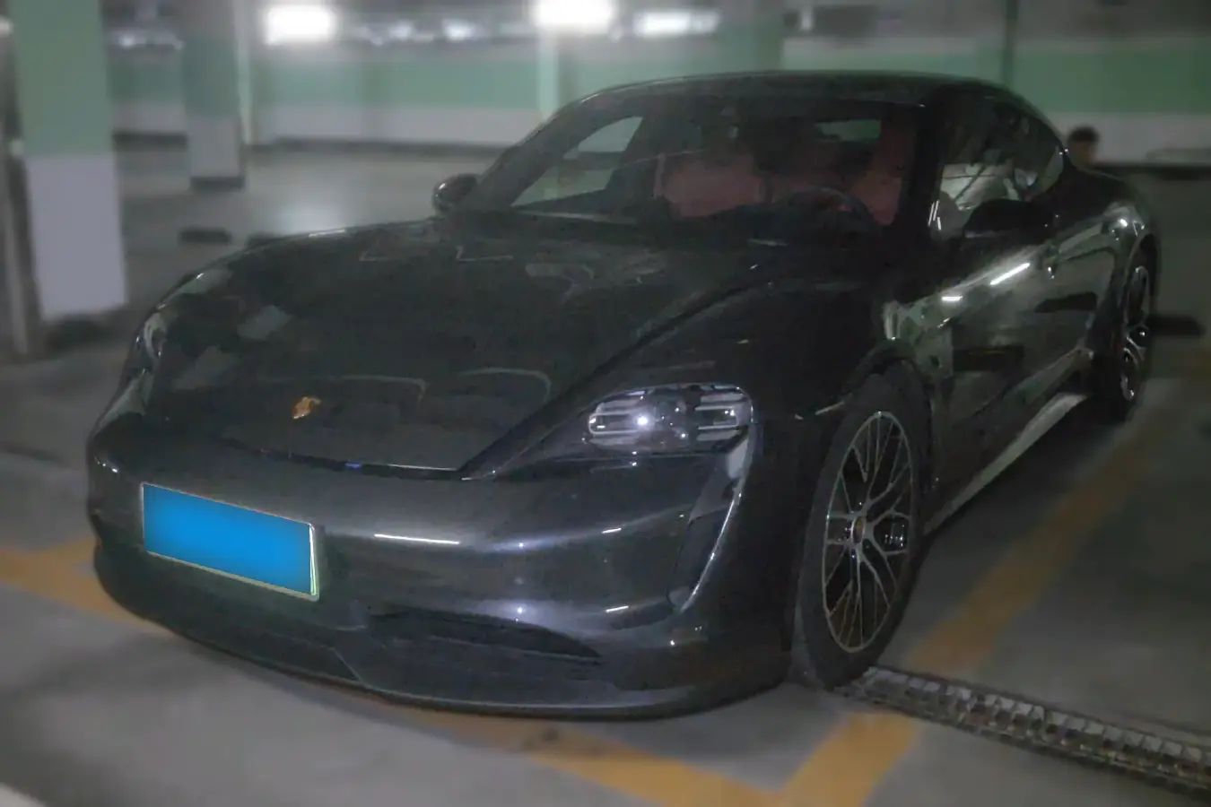 2022 Porsche Taycan 2AT BEV 79.2KWH