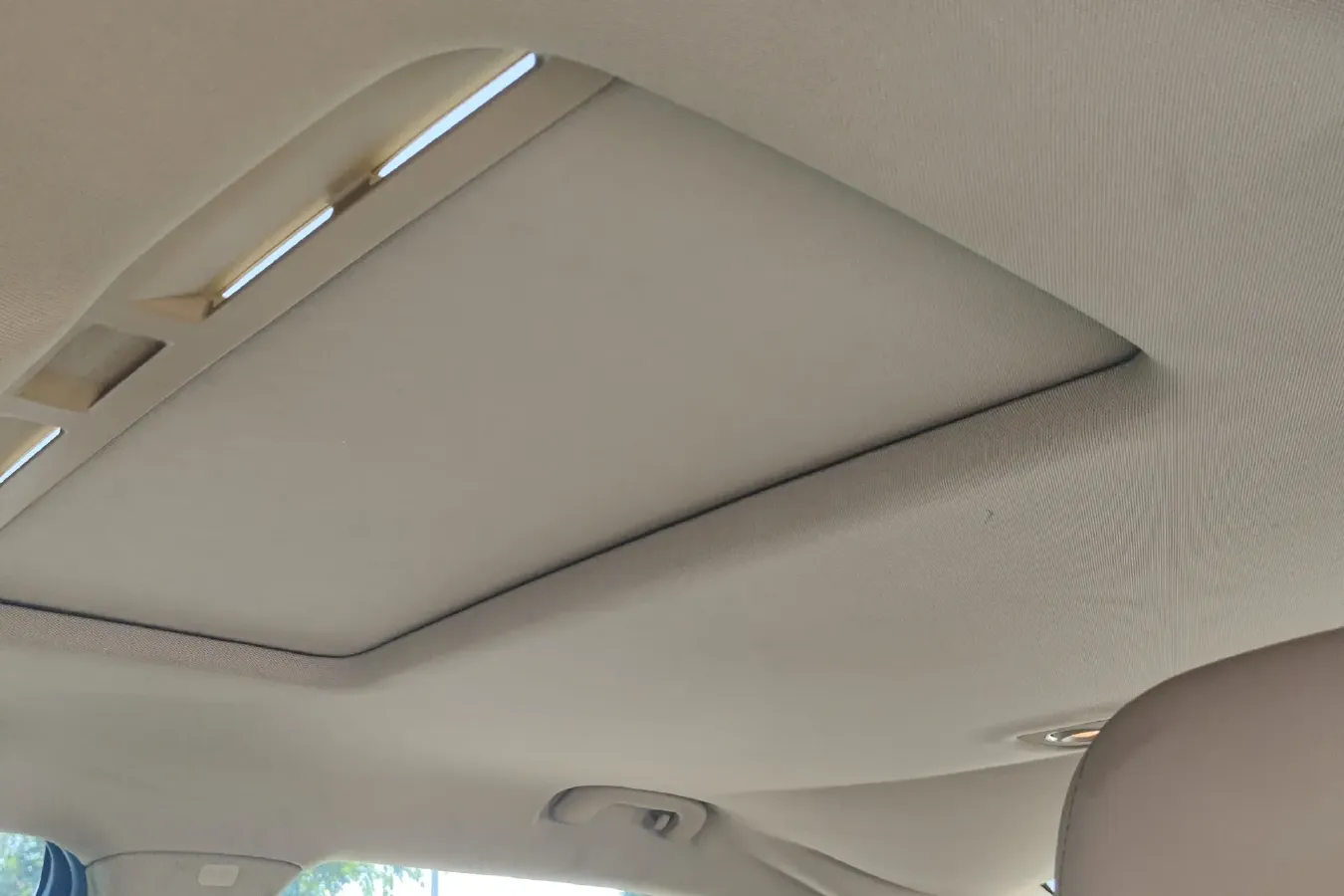 2012 Roewe 950 2.0L 147HP L4 6AT,autocango,china used car exporter,china ev exporter,chinese used car exporter,chinese used ev exporter