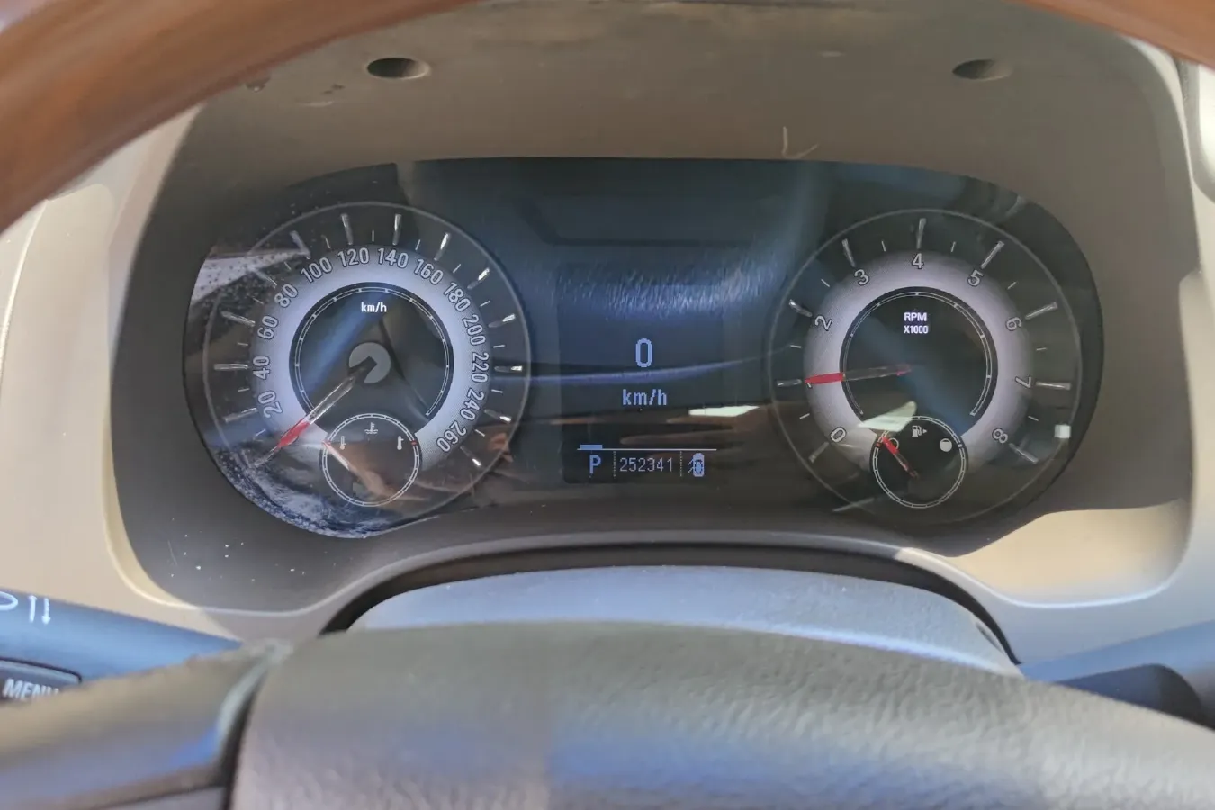 2012 Roewe 950 2.0L 147HP L4 6AT,autocango,china used car exporter,china ev exporter,chinese used car exporter,chinese used ev exporter