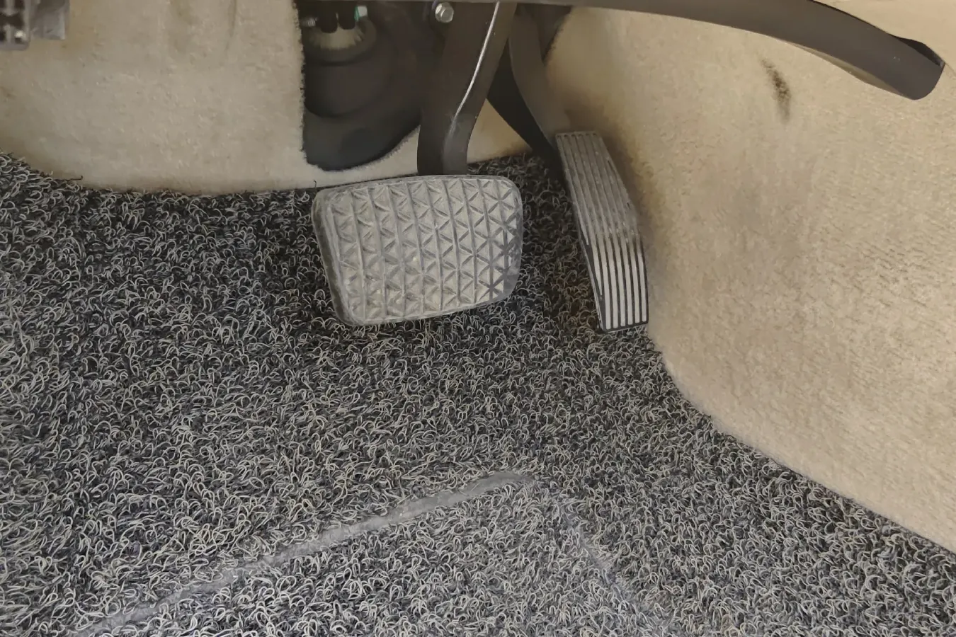 2012 Roewe 950 2.0L 147HP L4 6AT,autocango,china used car exporter,china ev exporter,chinese used car exporter,chinese used ev exporter