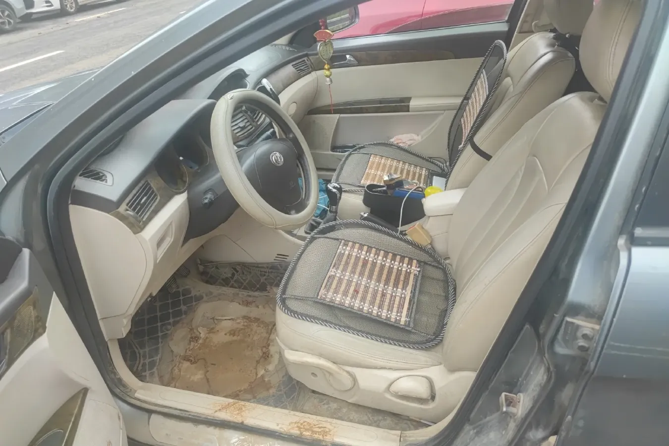 2009 DongFeng Aeolus S30 1.6L 106HP L4 5MT,autocango,china used car exporter,china ev exporter,chinese used car exporter,chinese used ev exporter