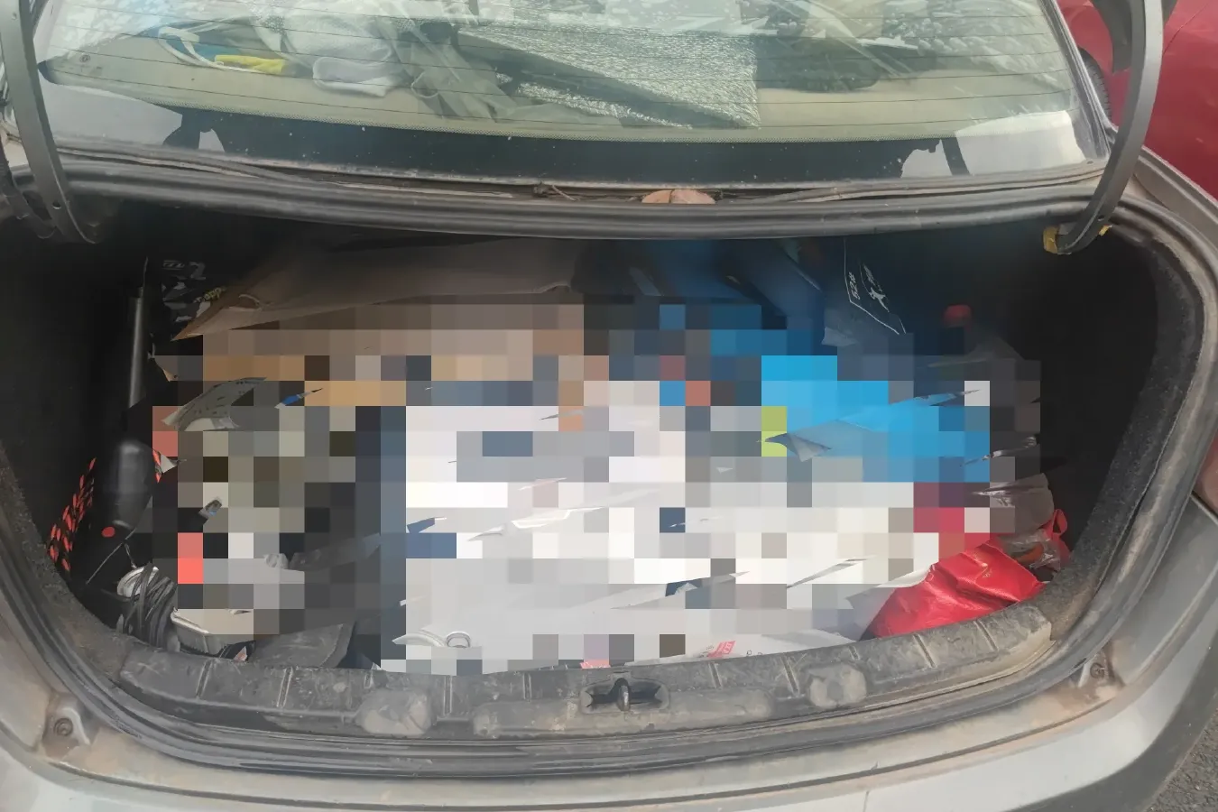 2009 DongFeng Aeolus S30 1.6L 106HP L4 5MT,autocango,china used car exporter,china ev exporter,chinese used car exporter,chinese used ev exporter