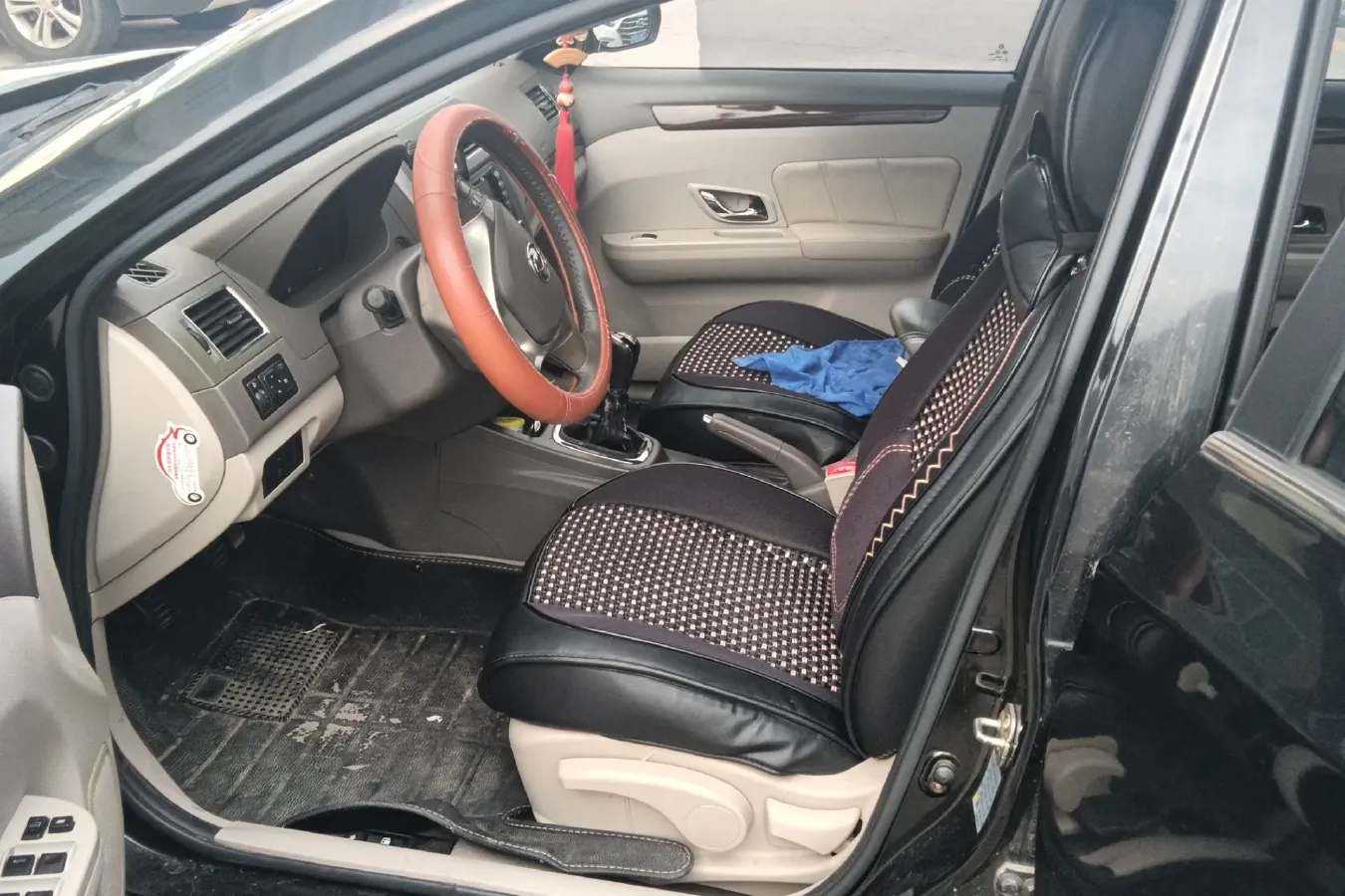 2014 DongFeng Forthing Joyear S50 1.5L 120HP L4 5MT,autocango,china used car exporter,china ev exporter,chinese used car exporter,chinese used ev exporter