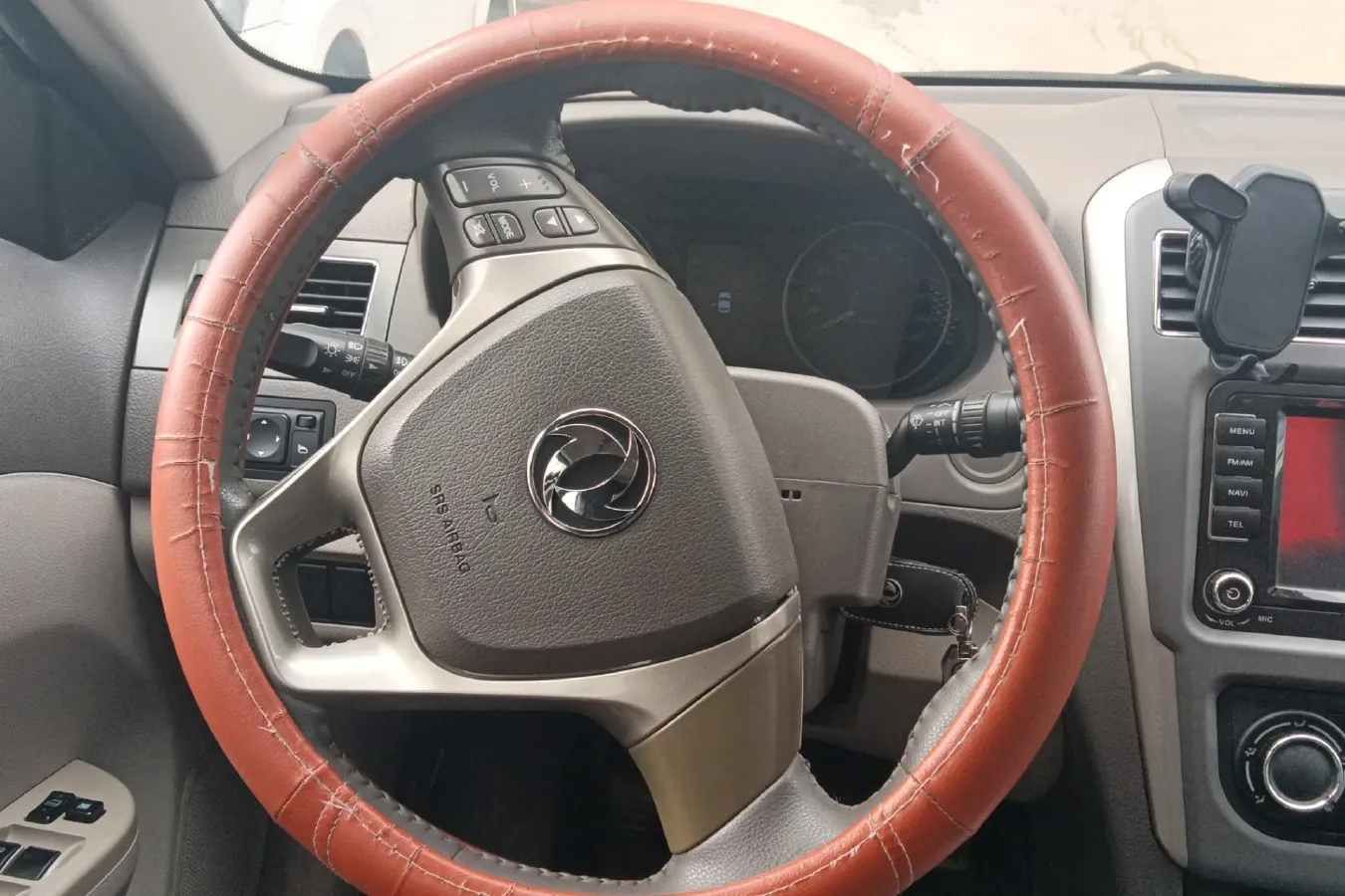 2014 DongFeng Forthing Joyear S50 1.5L 120HP L4 5MT,autocango,china used car exporter,china ev exporter,chinese used car exporter,chinese used ev exporter