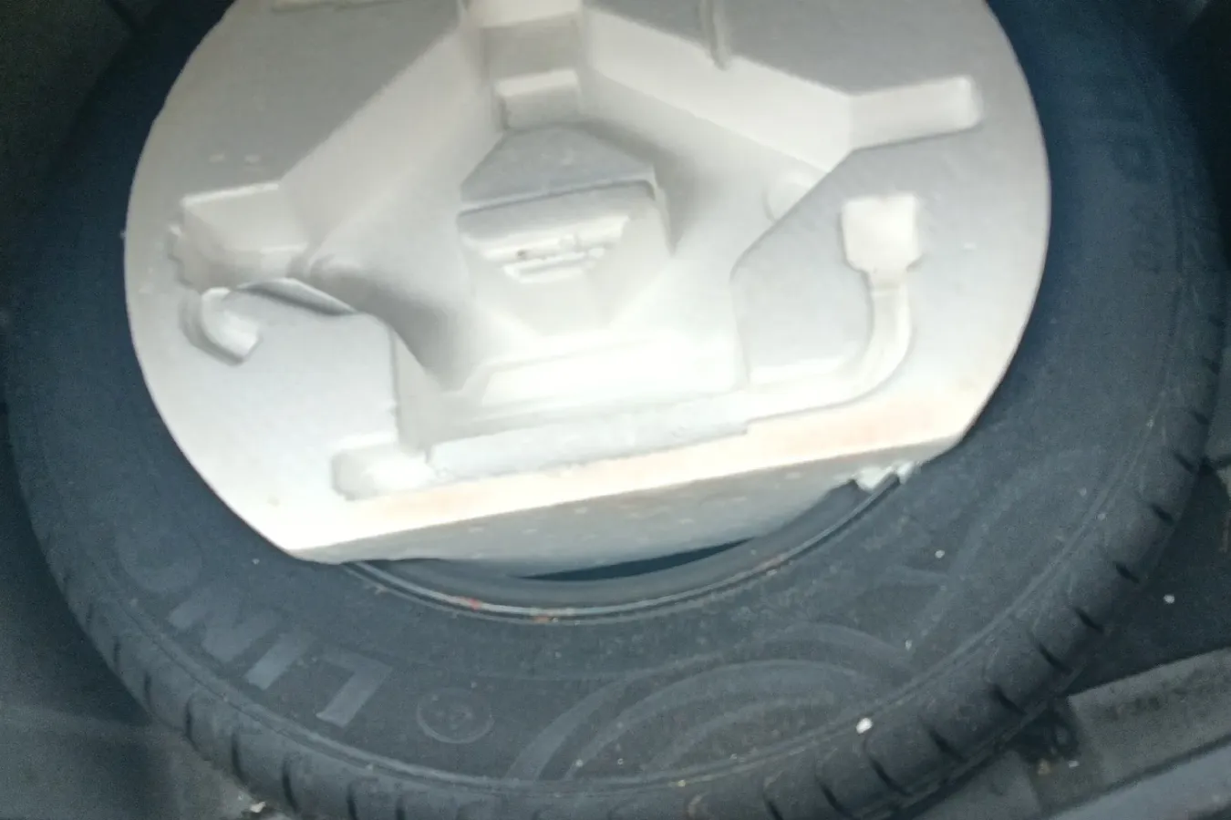 2014 DongFeng Forthing Joyear S50 1.5L 120HP L4 5MT,autocango,china used car exporter,china ev exporter,chinese used car exporter,chinese used ev exporter