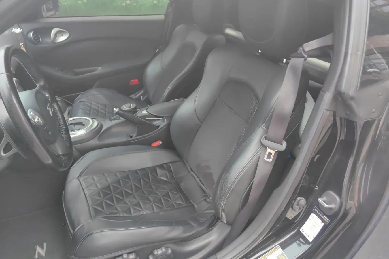 2013 Nissan 370Z 3.7L 328HP V6 7AT,autocango,china used car exporter,china ev exporter,chinese used car exporter,chinese used ev exporter