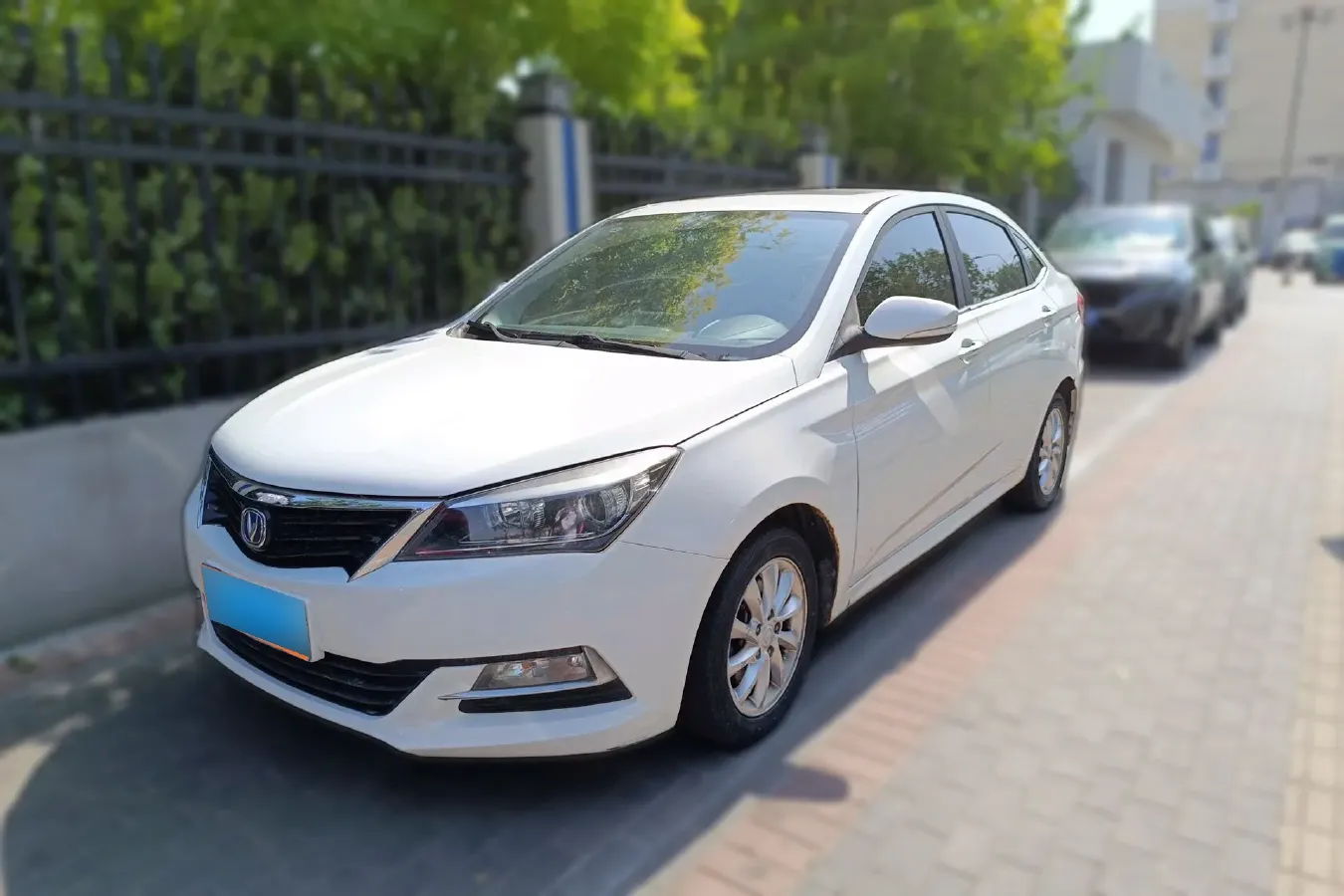 2015 ChangAn Alsvin V7 1.6L 124HP L4 5MT,autocango,china used car exporter,china ev exporter,chinese used car exporter,chinese used ev exporter