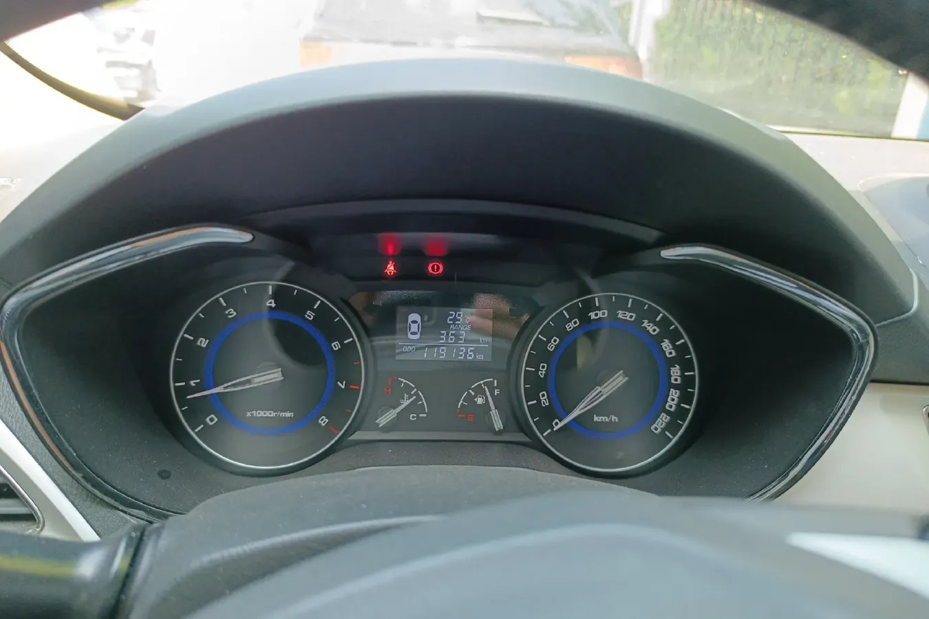 2015 ChangAn Alsvin V7 1.6L 124HP L4 5MT,autocango,china used car exporter,china ev exporter,chinese used car exporter,chinese used ev exporter