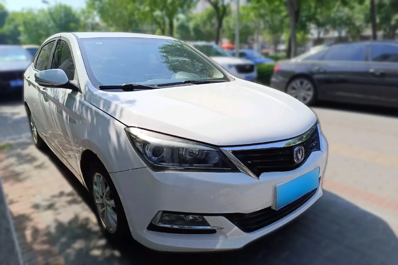 2015 ChangAn Alsvin V7 1.6L 124HP L4 5MT,autocango,china used car exporter,china ev exporter,chinese used car exporter,chinese used ev exporter