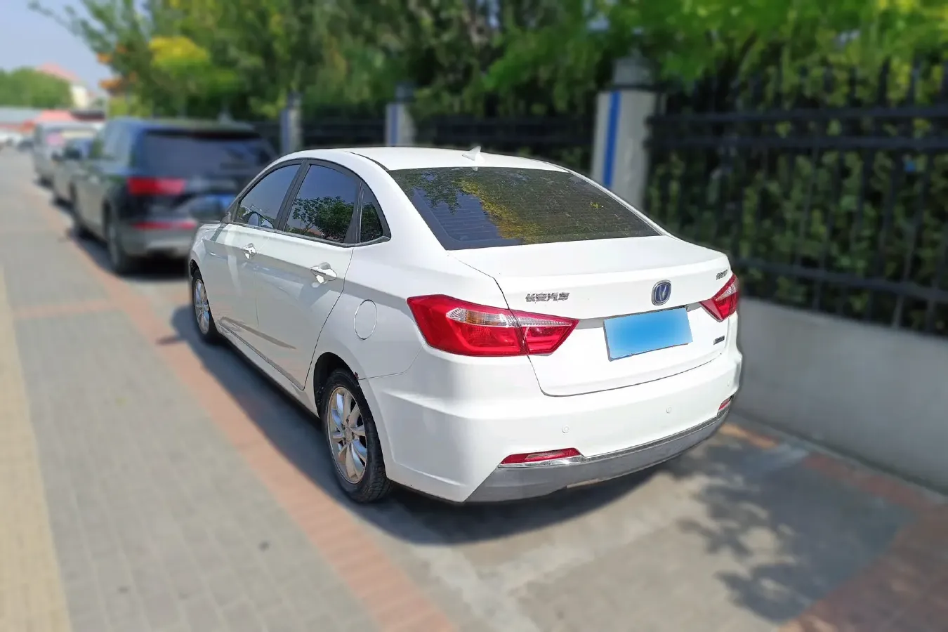 2015 ChangAn Alsvin V7 1.6L 124HP L4 5MT,autocango,china used car exporter,china ev exporter,chinese used car exporter,chinese used ev exporter