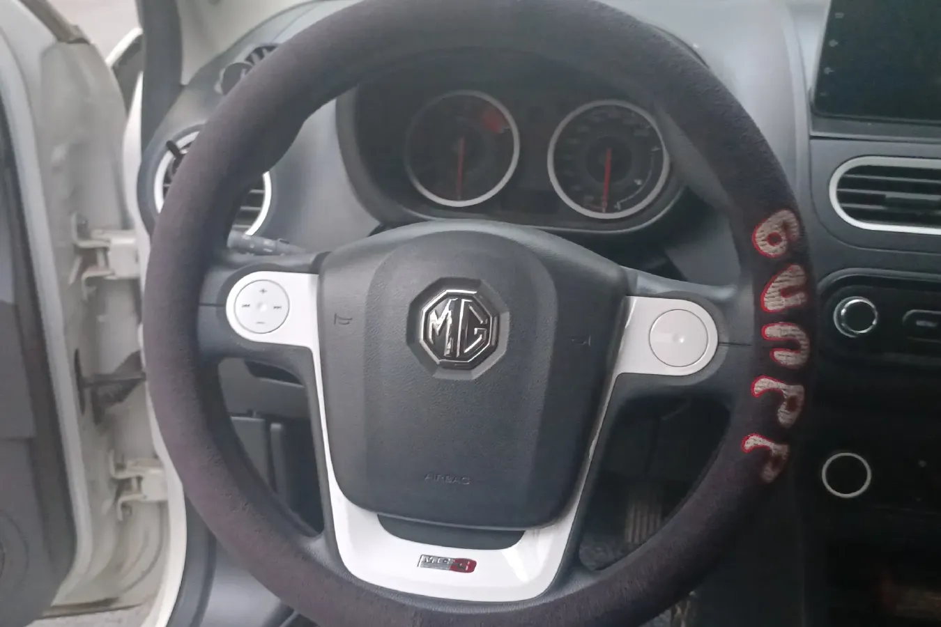 2015 MG 3SW 1.5L 109HP L4 5AMT,autocango,china used car exporter,china ev exporter,chinese used car exporter,chinese used ev exporter