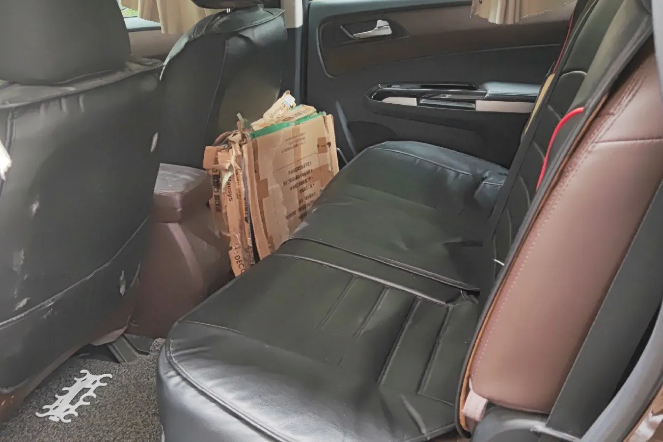 2017 HaiMa Family F7 1.5T 165HP L4 6AT,autocango,china used car exporter,china ev exporter,chinese used car exporter,chinese used ev exporter