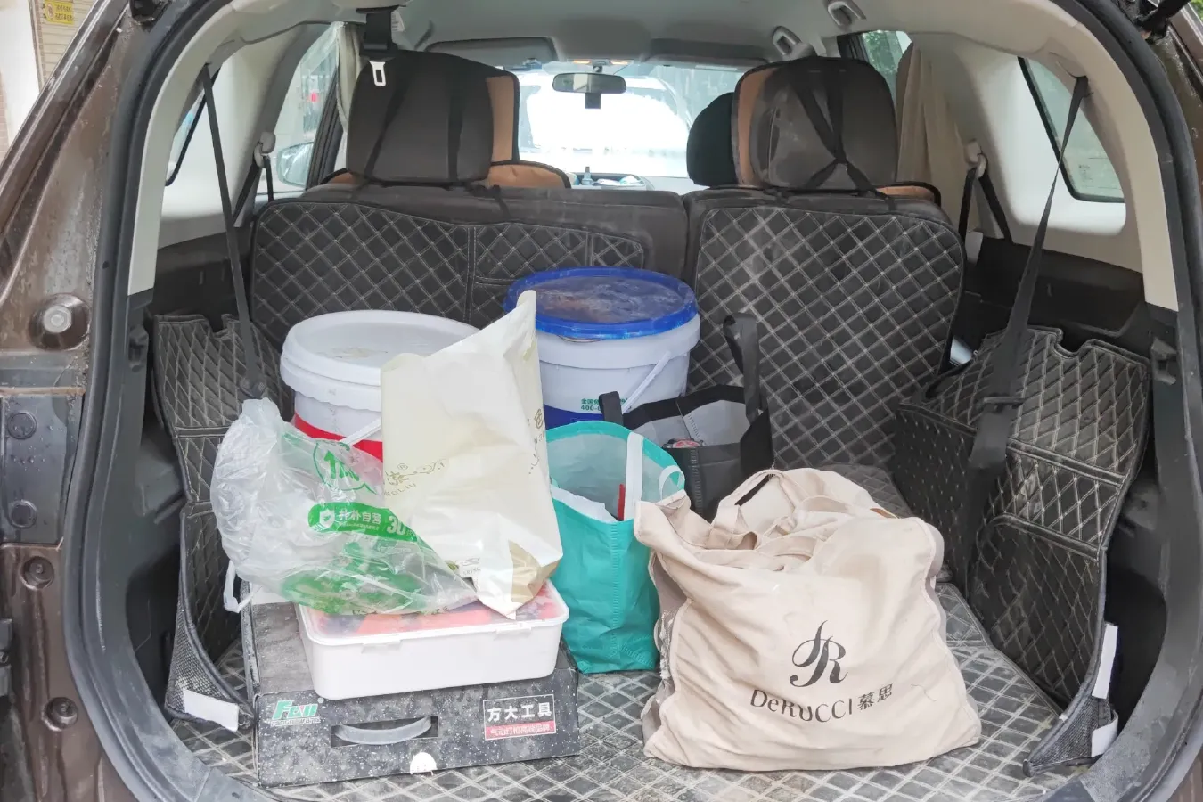 2017 HaiMa Family F7 1.5T 165HP L4 6AT,autocango,china used car exporter,china ev exporter,chinese used car exporter,chinese used ev exporter