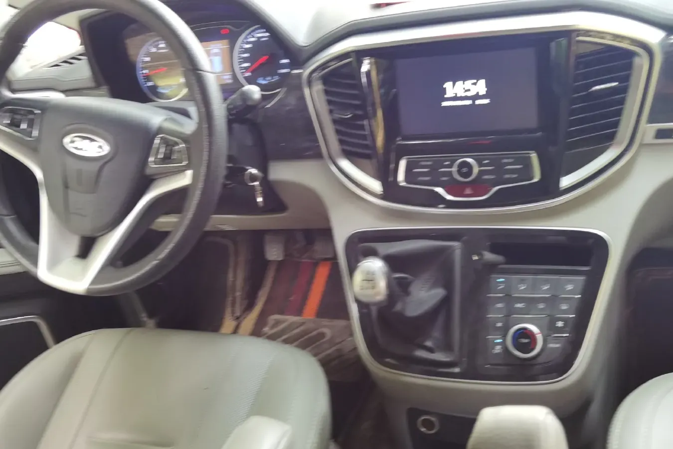 2016 JAC Refine M4 2.0L 147HP L4 5MT,autocango,china used car exporter,china ev exporter,chinese used car exporter,chinese used ev exporter