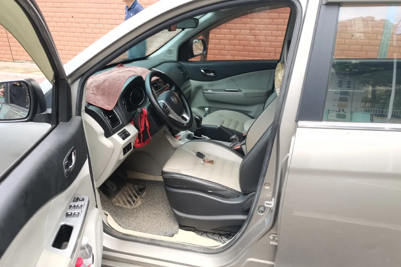 2017 DongFeng Forthing S500 1.5L 120HP L4 5MT,autocango,china used car exporter,china ev exporter,chinese used car exporter,chinese used ev exporter