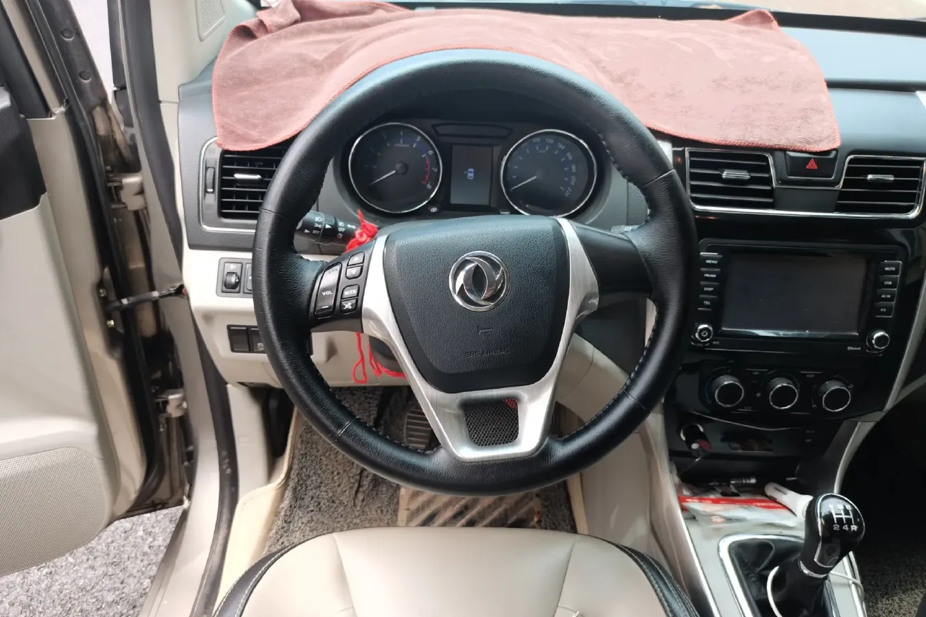 2017 DongFeng Forthing S500 1.5L 120HP L4 5MT,autocango,china used car exporter,china ev exporter,chinese used car exporter,chinese used ev exporter