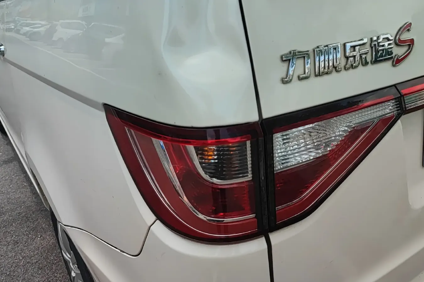 2015 LiFan LeTu 1.5L 109HP L4 5MT,autocango,china used car exporter,china ev exporter,chinese used car exporter,chinese used ev exporter