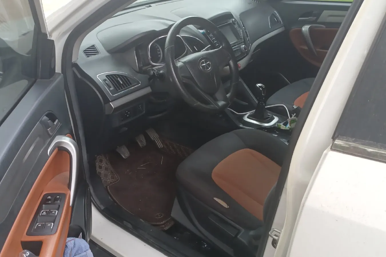 2013 JAC Refine S5 1.8T 163HP L4 6MT,autocango,china used car exporter,china ev exporter,chinese used car exporter,chinese used ev exporter