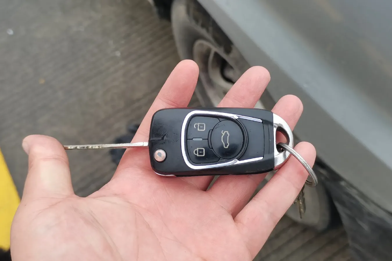 2012 JAC Refine 2.0L 136HP L4 5MT,autocango,china used car exporter,china ev exporter,chinese used car exporter,chinese used ev exporter