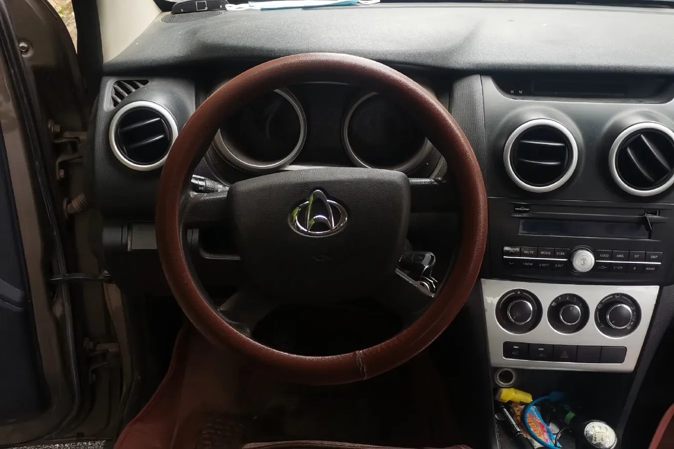 2014 ChangAn Kaicene Honor S 1.5L 106HP L4 5MT,autocango,china used car exporter,china ev exporter,chinese used car exporter,chinese used ev exporter