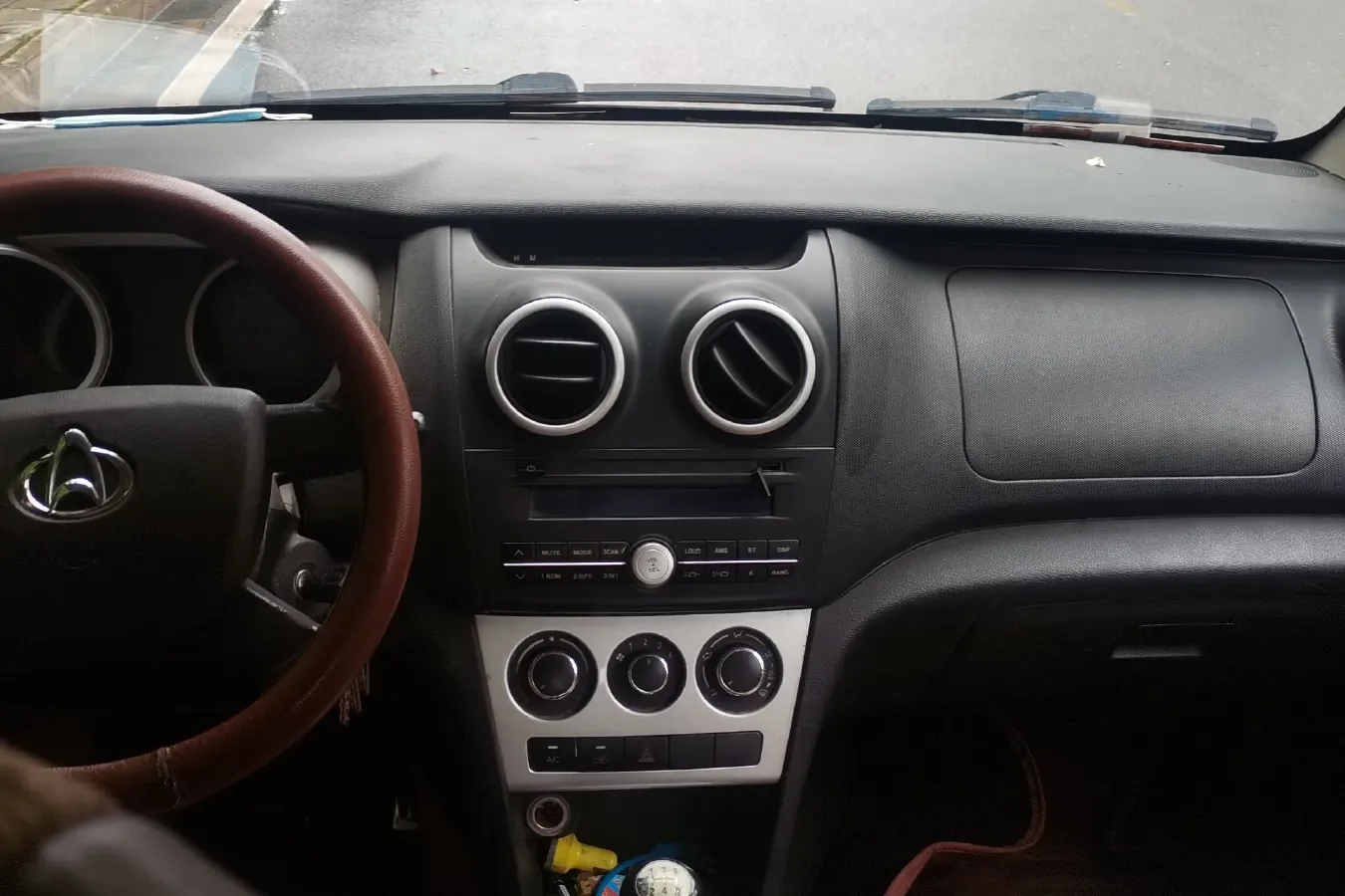 2014 ChangAn Kaicene Honor S 1.5L 106HP L4 5MT,autocango,china used car exporter,china ev exporter,chinese used car exporter,chinese used ev exporter