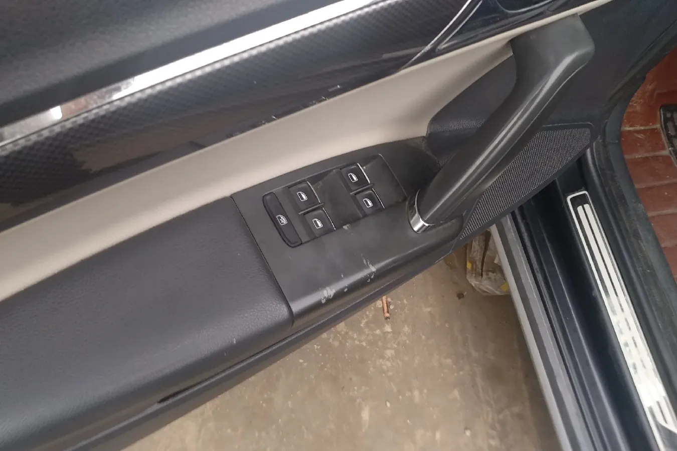 2014 Volkswagen Cross Lavida 1.4T 131HP L4 7DCT,autocango,china used car exporter,china ev exporter,chinese used car exporter,chinese used ev exporter