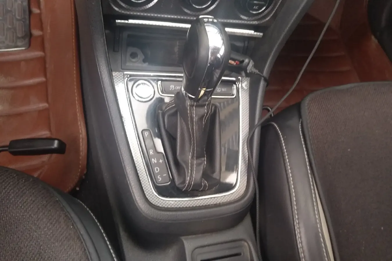 2014 Volkswagen Cross Lavida 1.4T 131HP L4 7DCT,autocango,china used car exporter,china ev exporter,chinese used car exporter,chinese used ev exporter