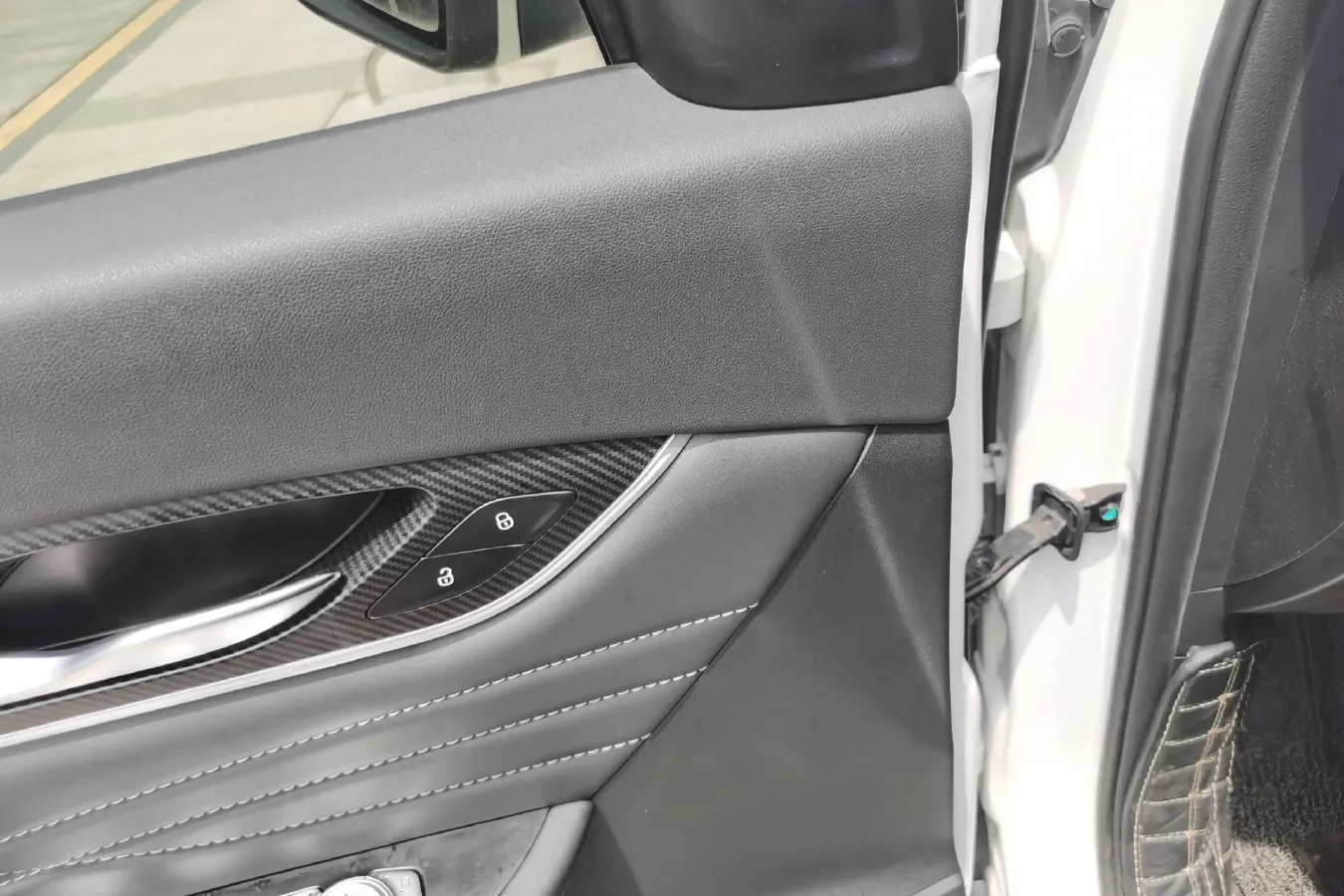 2020 DongFeng Fengon Fengon 580 Pro 1.5T 180HP L4 CVT,autocango,china used car exporter,china ev exporter,chinese used car exporter,chinese used ev exporter