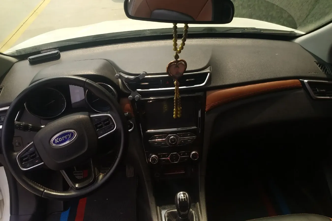 2018 Karry K60 1.5T 147HP L4 5MT,autocango,china used car exporter,china ev exporter,chinese used car exporter,chinese used ev exporter