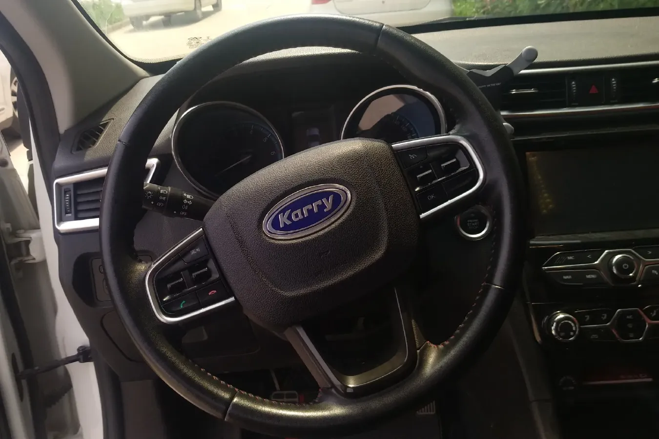 2018 Karry K60 1.5T 147HP L4 5MT,autocango,china used car exporter,china ev exporter,chinese used car exporter,chinese used ev exporter