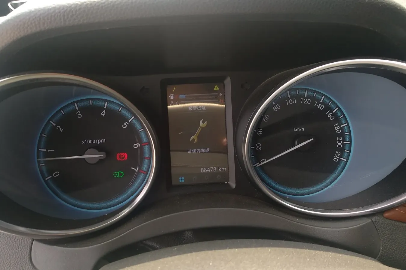 2018 Karry K60 1.5T 147HP L4 5MT,autocango,china used car exporter,china ev exporter,chinese used car exporter,chinese used ev exporter