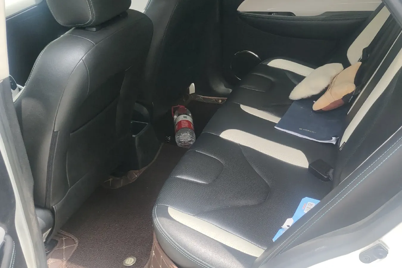 2017 JAC iEV7 BEV 24KWH,autocango,china used car exporter,china ev exporter,chinese used car exporter,chinese used ev exporter