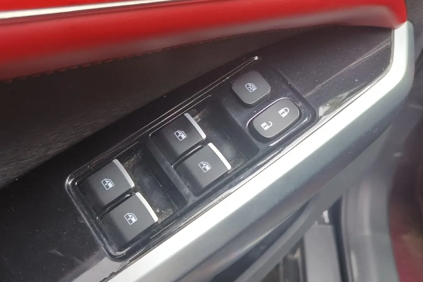 2021 Sehol X8 1.5T 184HP L4 6DCT,autocango,china used car exporter,china ev exporter,chinese used car exporter,chinese used ev exporter