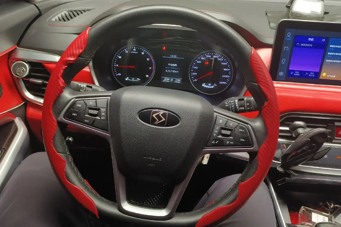 2021 Sehol X8 1.5T 184HP L4 6DCT,autocango,china used car exporter,china ev exporter,chinese used car exporter,chinese used ev exporter