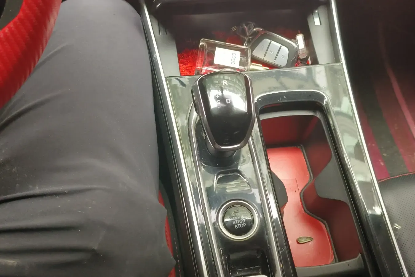 2021 Sehol X8 1.5T 184HP L4 6DCT,autocango,china used car exporter,china ev exporter,chinese used car exporter,chinese used ev exporter