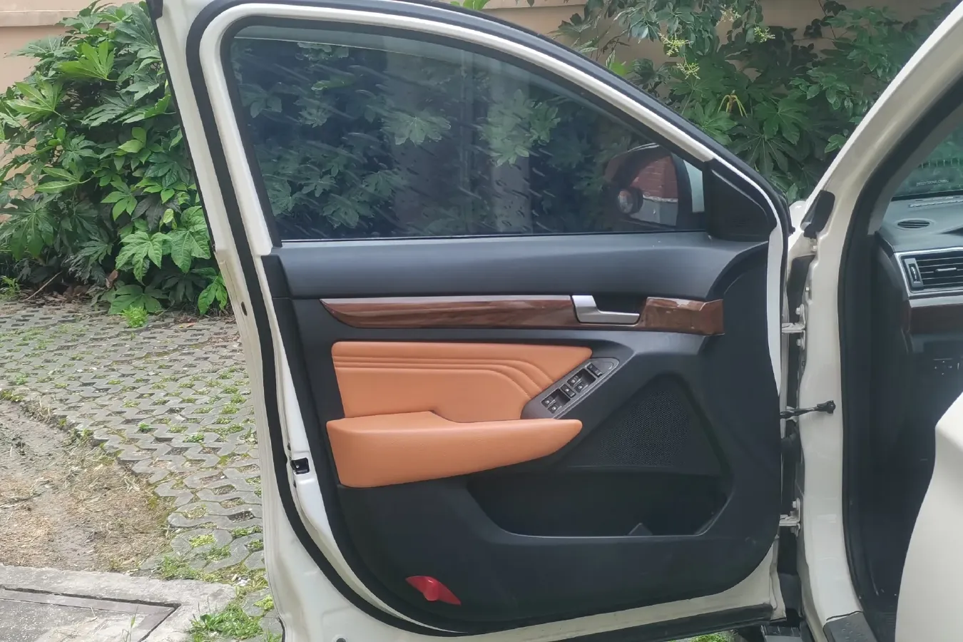 2016 BAIC WeiWang S50 1.5T 150HP L4 6MT,autocango,china used car exporter,china ev exporter,chinese used car exporter,chinese used ev exporter