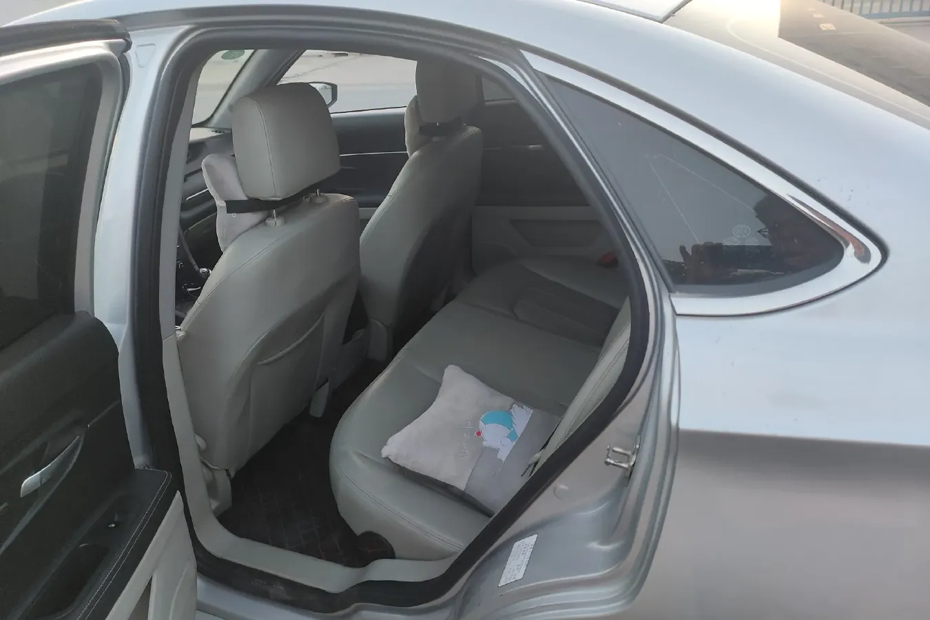 2014 BeiJing Auto Senova D50 1.5L 113HP L4 5MT,autocango,china used car exporter,china ev exporter,chinese used car exporter,chinese used ev exporter