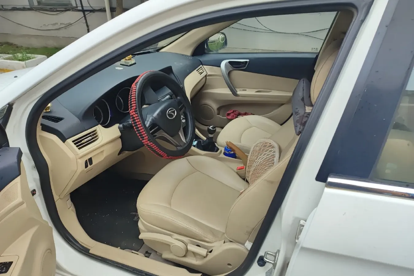 2014 Soueast V5 1.5L 120HP L4 5MT,autocango,china used car exporter,china ev exporter,chinese used car exporter,chinese used ev exporter