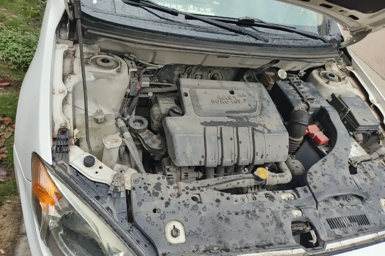 2014 Soueast V5 1.5L 120HP L4 5MT,autocango,china used car exporter,china ev exporter,chinese used car exporter,chinese used ev exporter