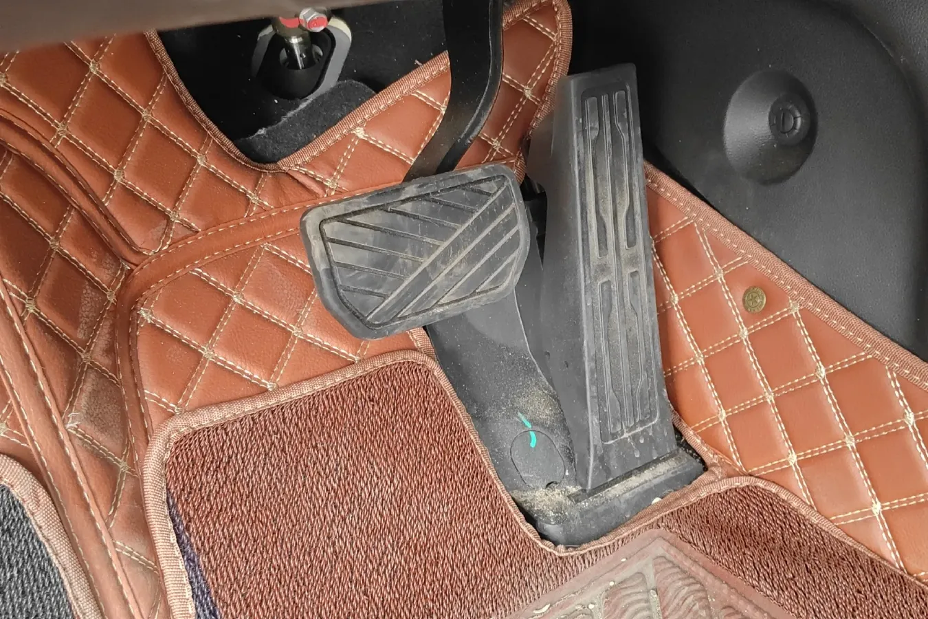 2023 GAC Trumpchi Empow 2.0L 140HP L4 2DHT Hybrid 2.1KWH,autocango,china used car exporter,china ev exporter,chinese used car exporter,chinese used ev exporter