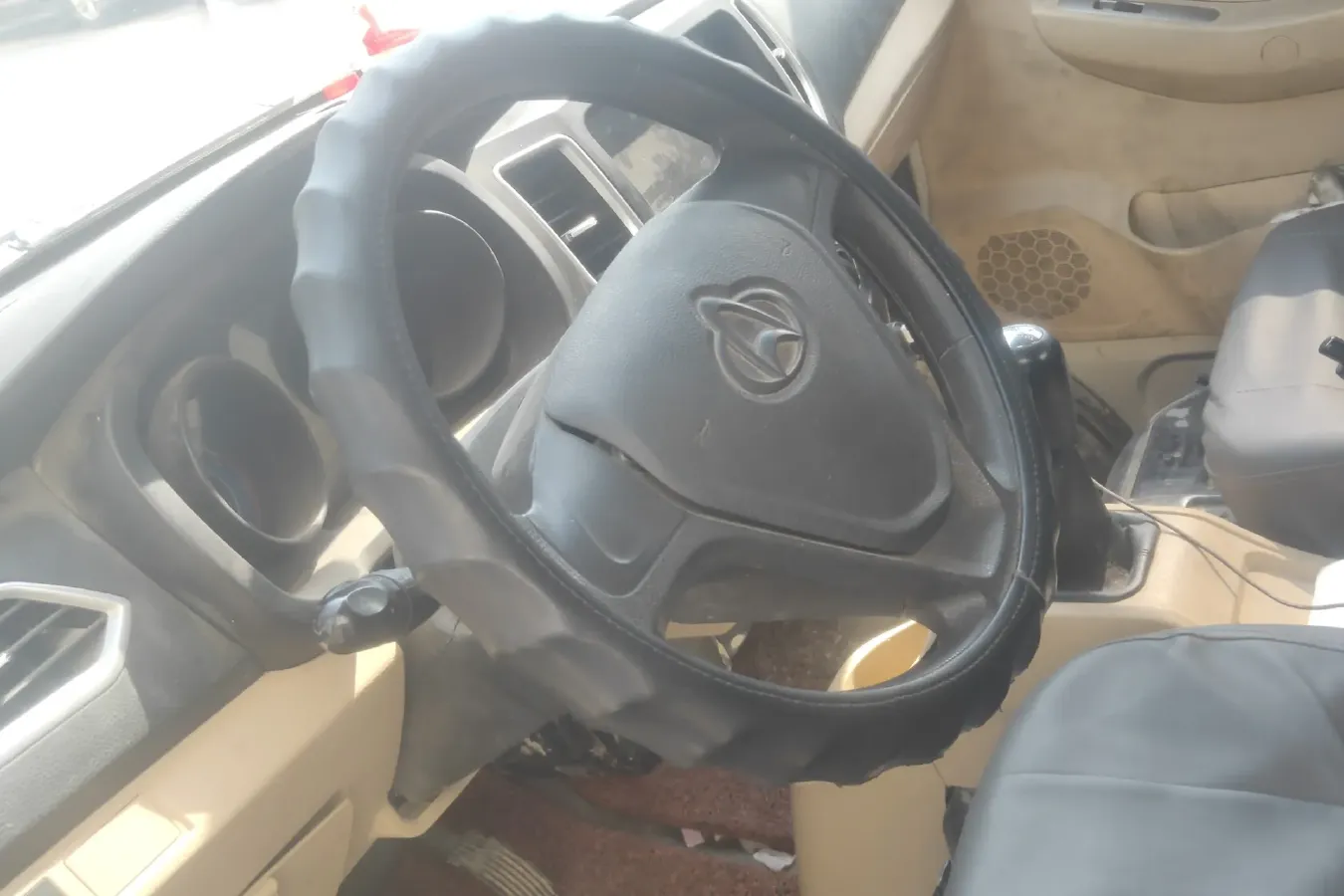 2021 ChangAn KuaYue New Leopard T3 1.2L 91HP L4 5MT,autocango,china used car exporter,china ev exporter,chinese used car exporter,chinese used ev exporter