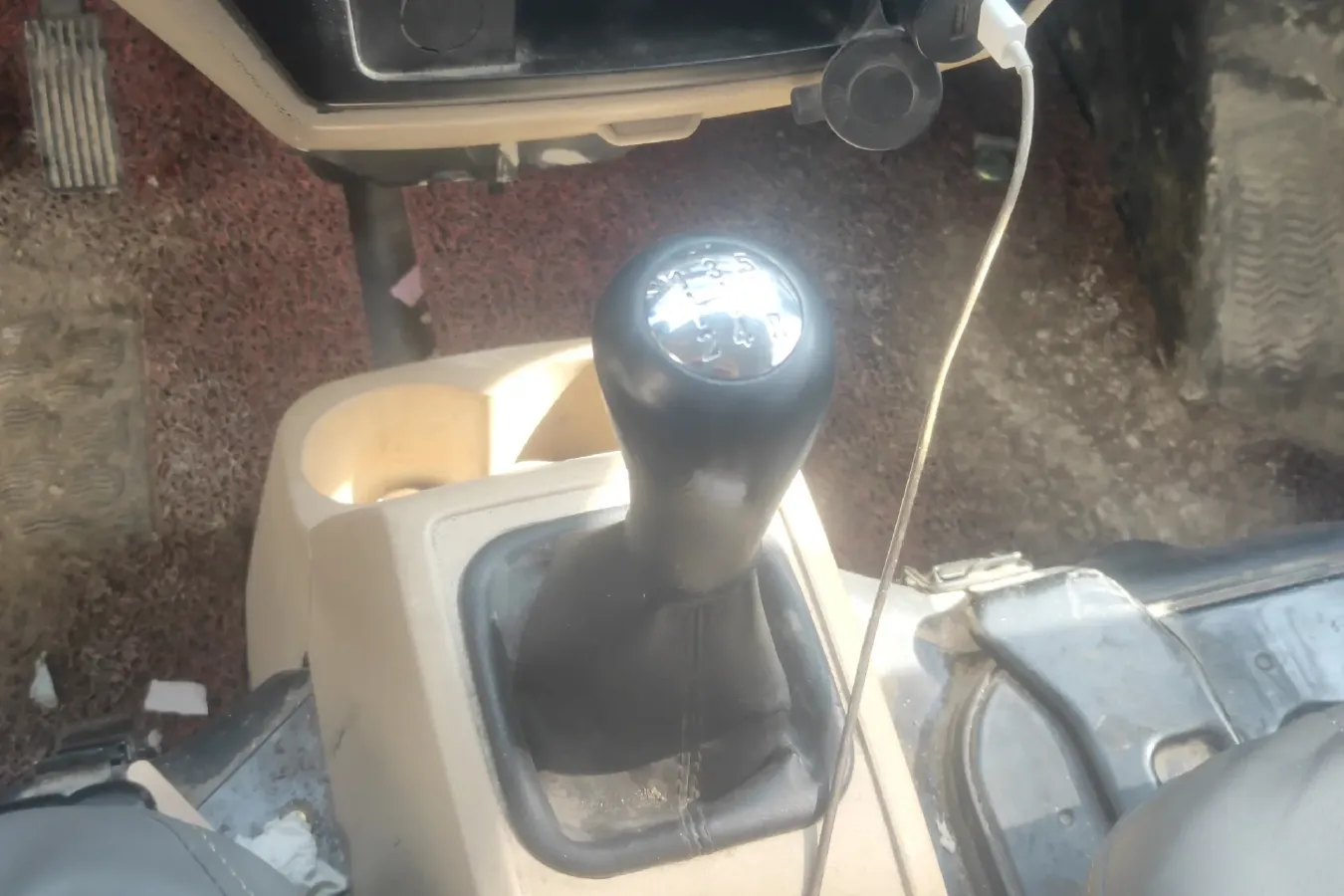 2021 ChangAn KuaYue New Leopard T3 1.2L 91HP L4 5MT,autocango,china used car exporter,china ev exporter,chinese used car exporter,chinese used ev exporter