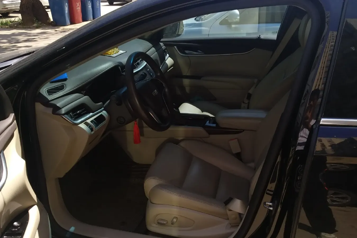 2016 Cadillac XTS 2.0T 269HP L4 6AT,autocango,china used car exporter,china ev exporter,chinese used car exporter,chinese used ev exporter