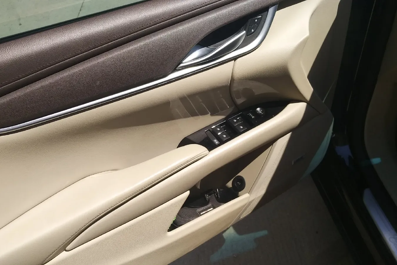 2016 Cadillac XTS 2.0T 269HP L4 6AT,autocango,china used car exporter,china ev exporter,chinese used car exporter,chinese used ev exporter