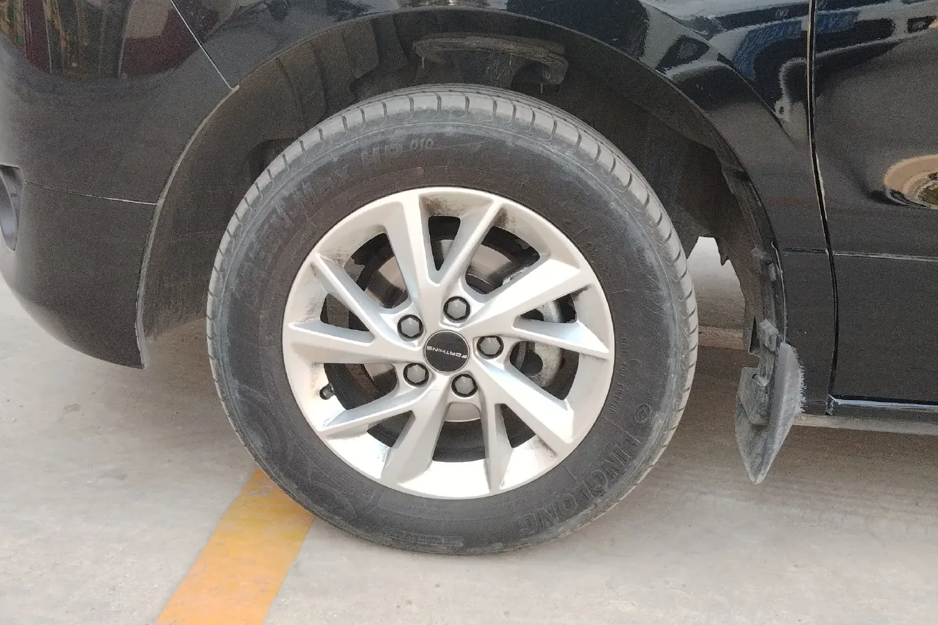 2021 DongFeng Forthing LingZhi Plus 2.0L 133HP L4 6MT,autocango,china used car exporter,china ev exporter,chinese used car exporter,chinese used ev exporter