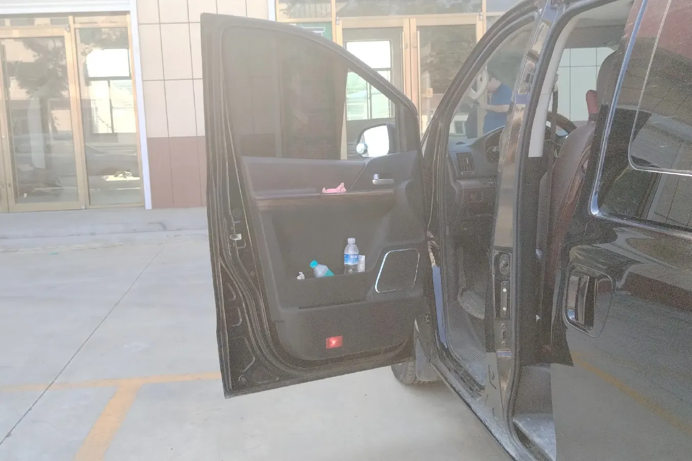 2021 DongFeng Forthing LingZhi Plus 2.0L 133HP L4 6MT,autocango,china used car exporter,china ev exporter,chinese used car exporter,chinese used ev exporter